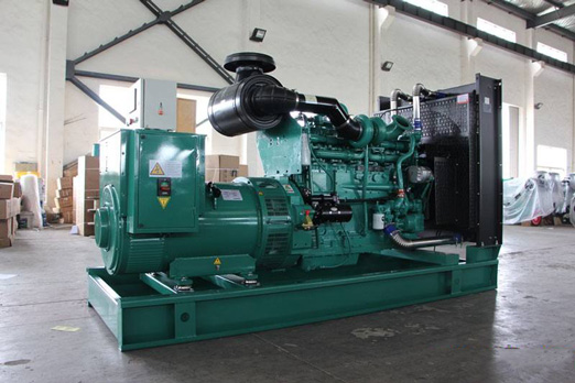 贵南320kw康明斯柴油发电车出租组图片 贵南320kw康明斯柴油发电车出租组图片