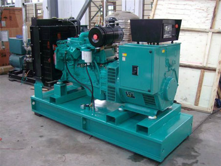 贵南200kw康明斯柴油发电机组图片 贵南200kw康明斯柴油发电机组图片